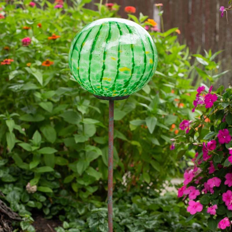 Solar Elliptical Lollipop Globe Stake (Green)